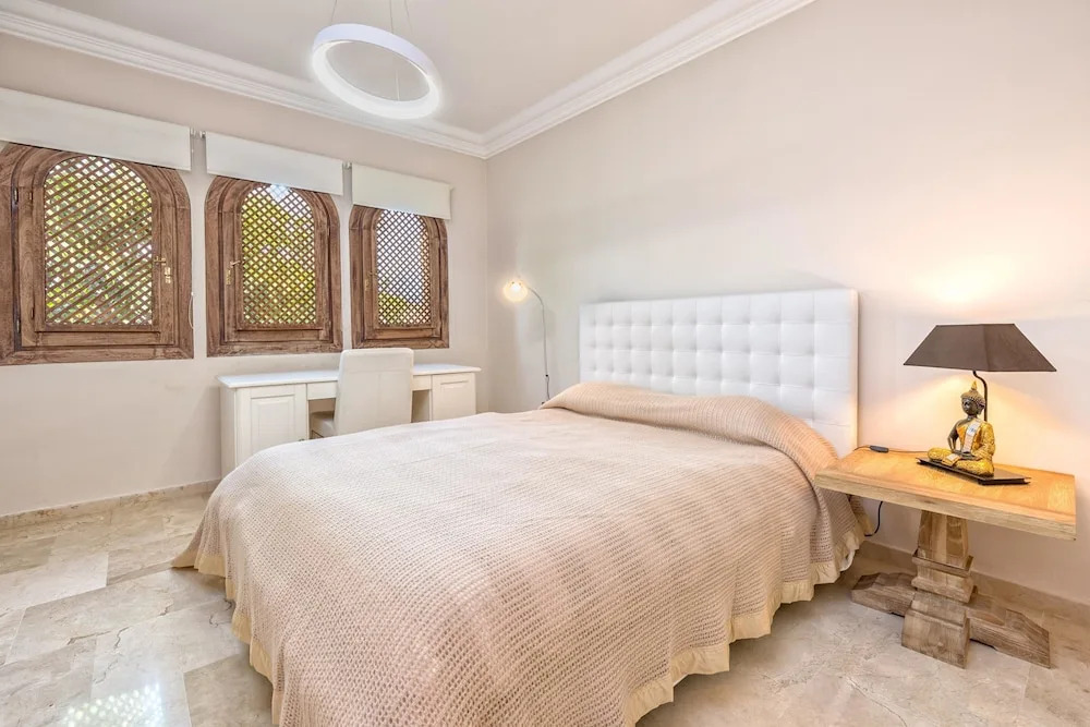 Fuentesanta - Lux. Beach Penthouse in Estepona in Private Access to El Campanario Golf Club