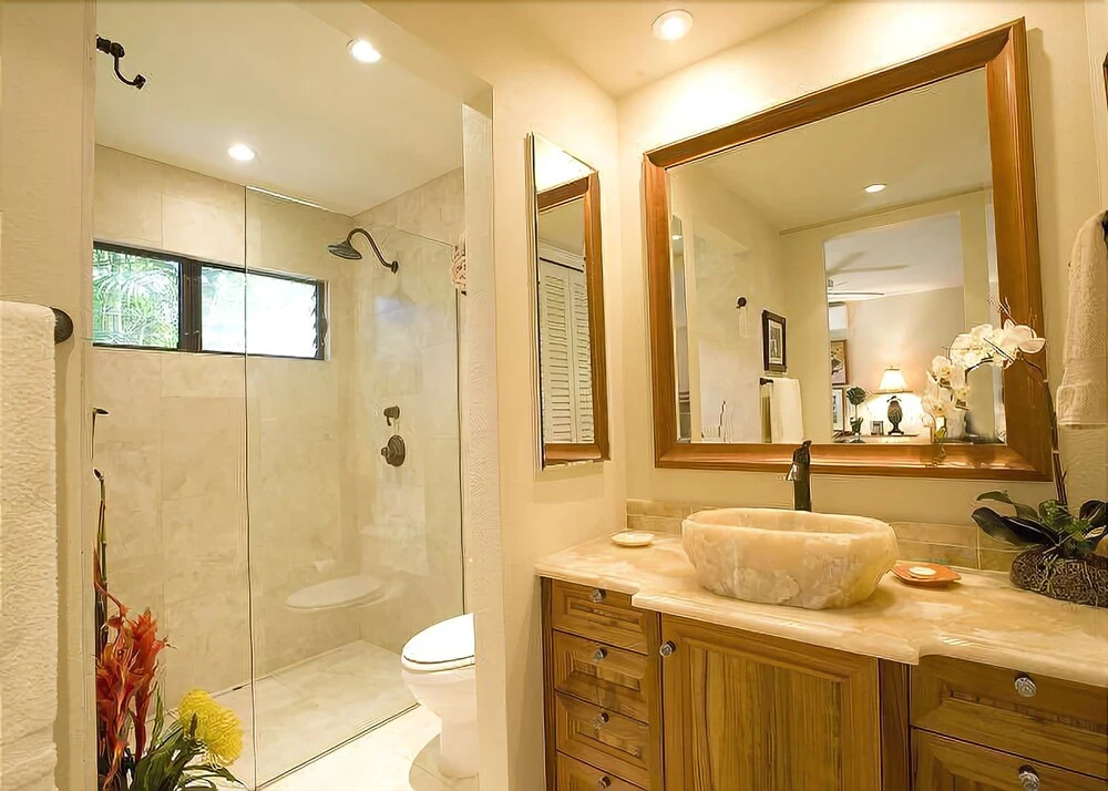 Wailea Ekahi 32B - One Bedroom Condo with Ocean View