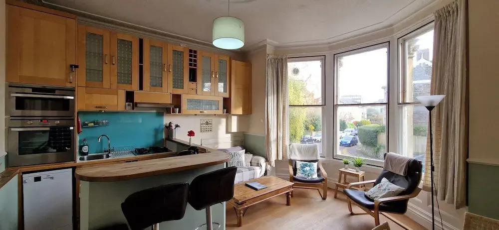 Lovely Victorian Apartment in Clifton Village