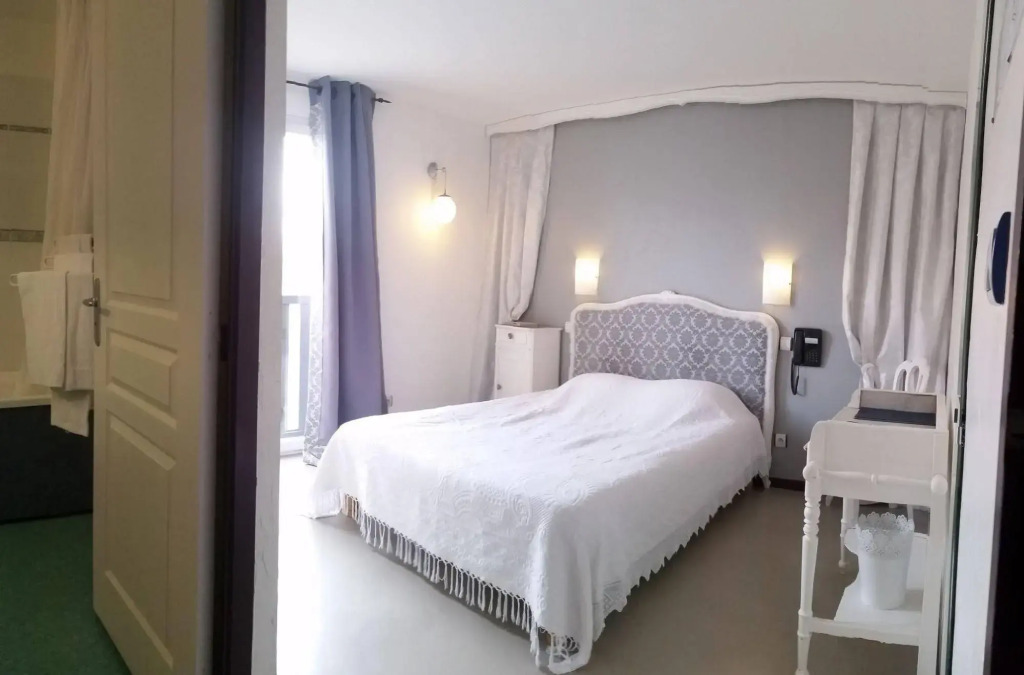 Logis Hotel De La Clape