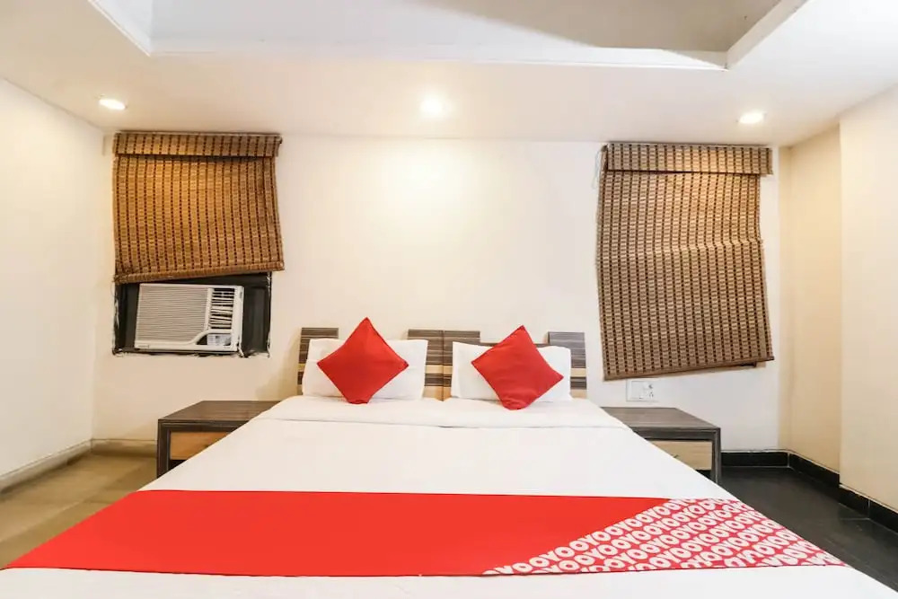 OYO 9131 Hotel Apsara