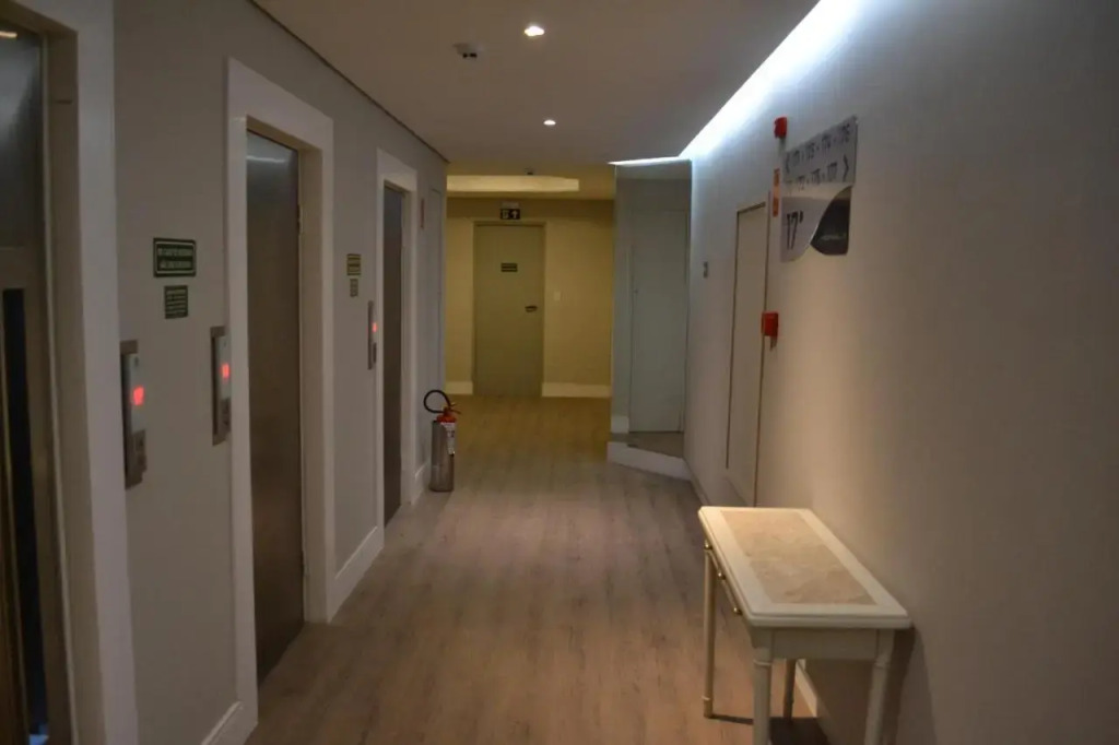 L Hirondelle Apart Hotel