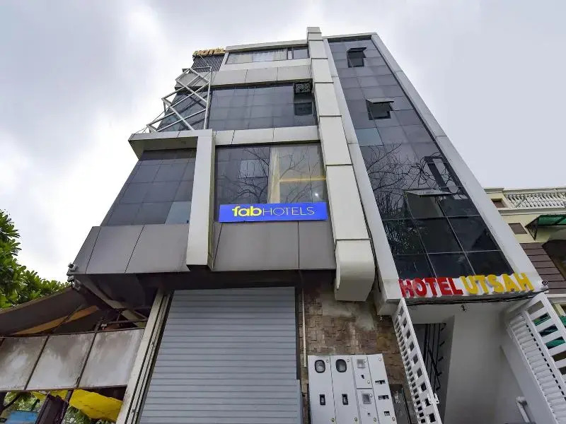 Fabhotel Utsah