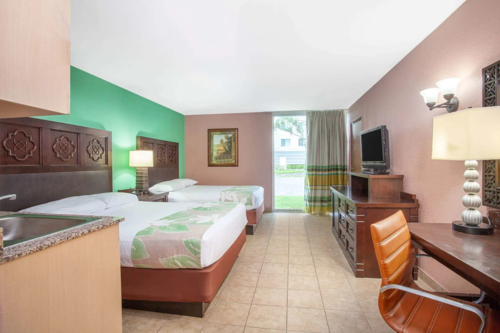Stayable Kissimmee East
