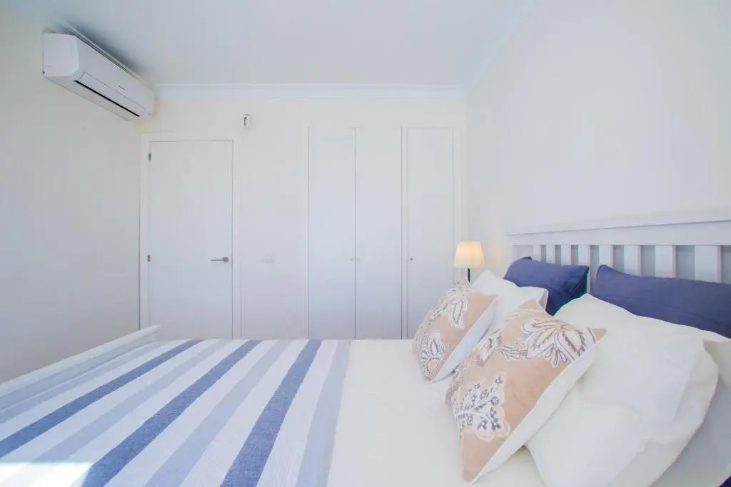 Flower Beach Suite 26