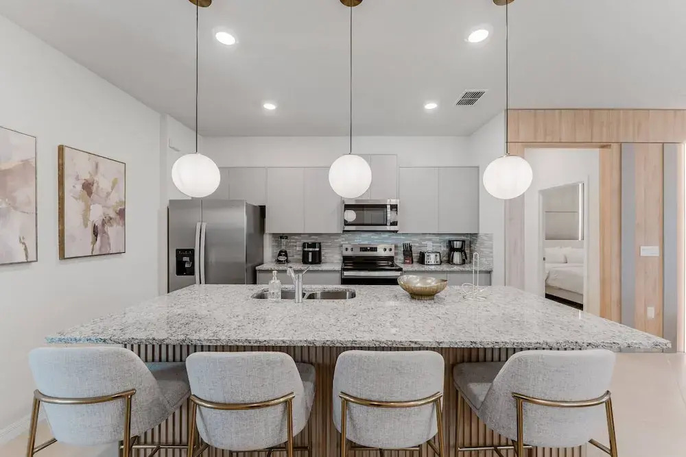 Amazing 7 bd Summerkitchen Gameroom