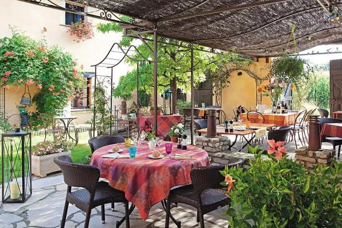 HOSTELLERIE DES BICHONNIERES