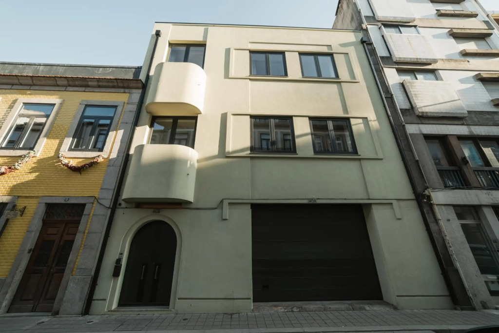 Retreat to a Stylish Concept House in Porto