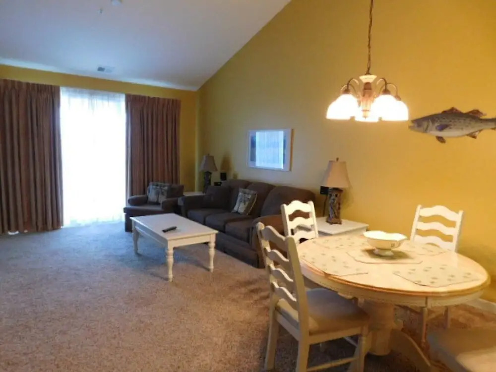 Ironwood Condominium #1532 2 Bedrooms 2 Bathrooms Condo