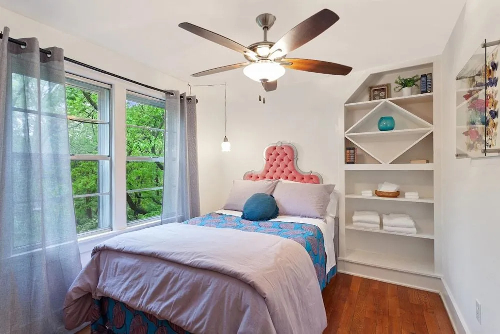 Holly House - Half Mile from Greenway Trail - Near U of A