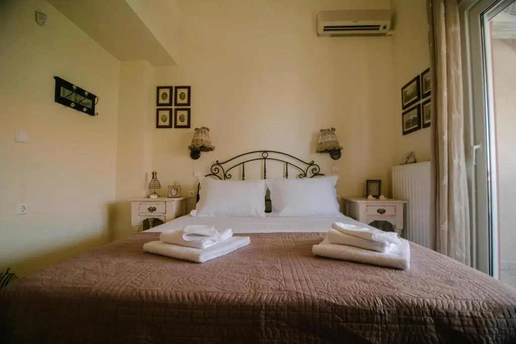 Dreamcatcher Luxury Villa, 1 min walk to beach