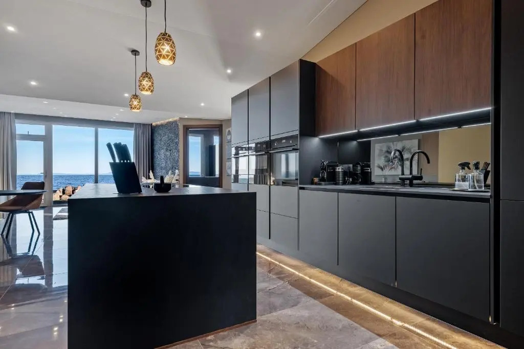 Bay View Apartments