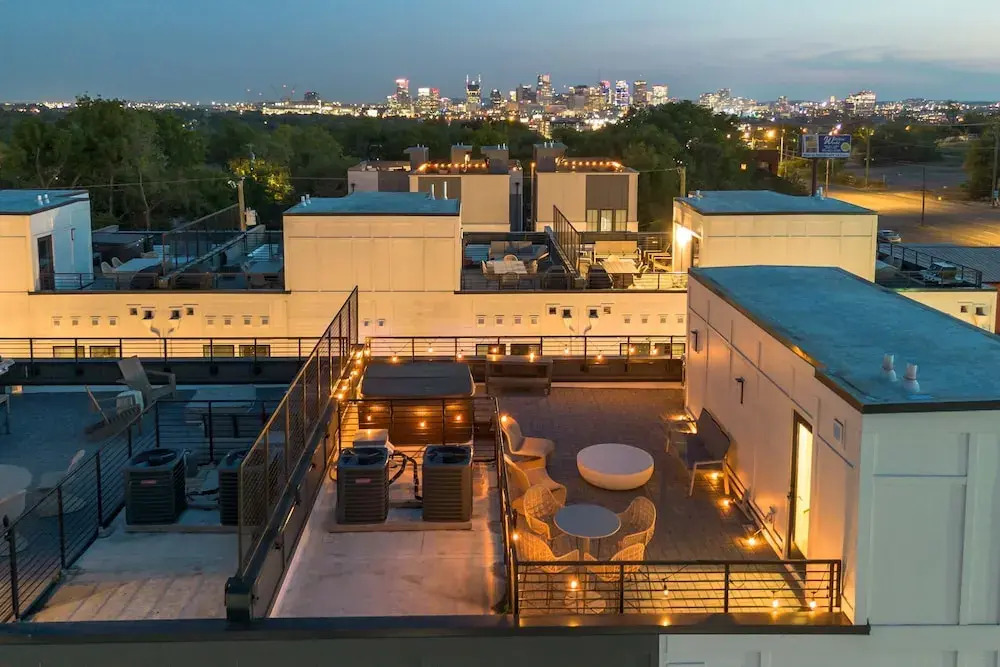 Nashville Retreat With Hot Tub Private Garage