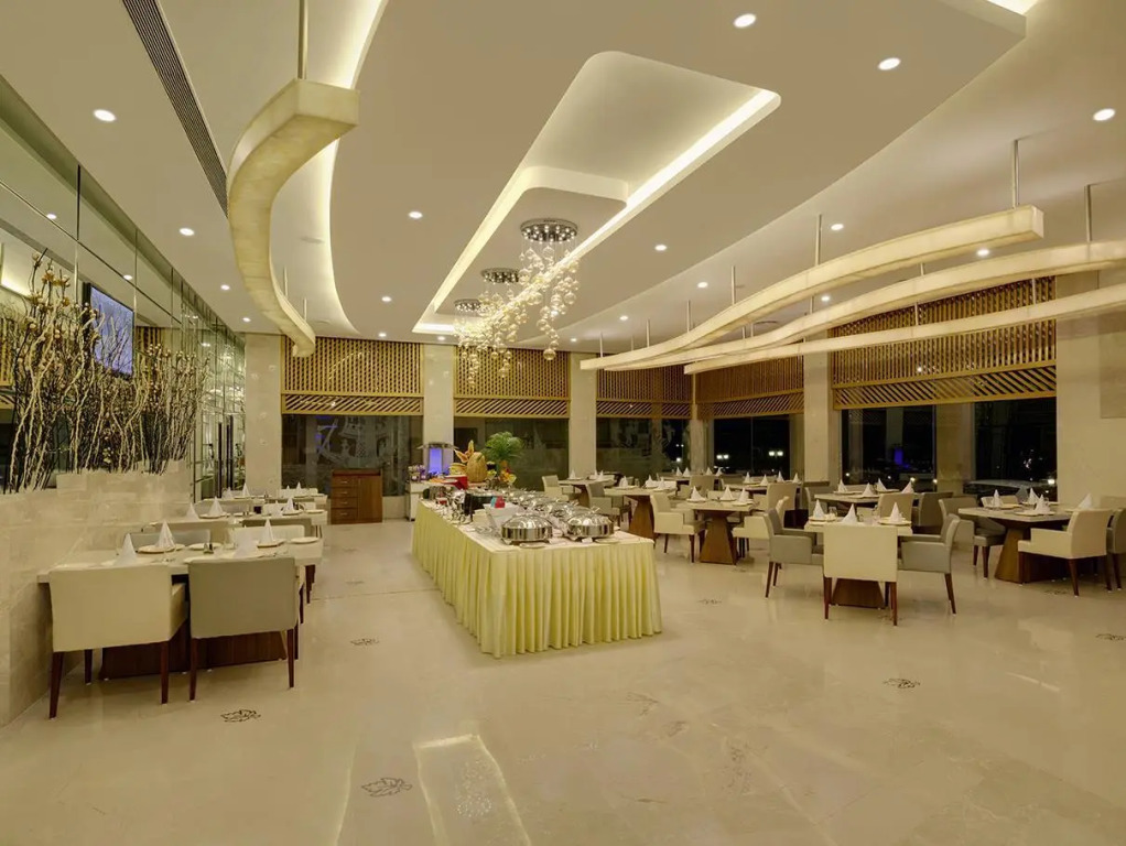 Hotel Babylon International