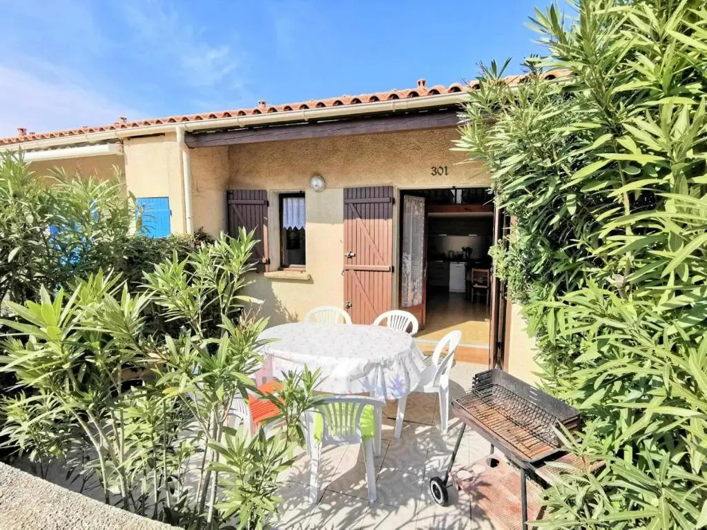 Résidence GRANDE BLEUE - Maisons & Villas pour 6 Personnes 004