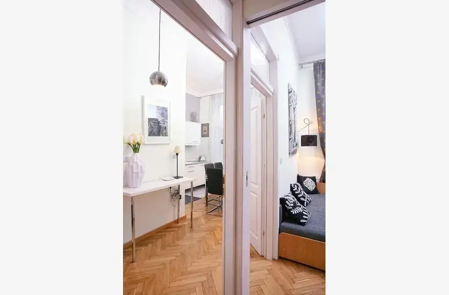 Antique Apartments - Studencka 1 Street