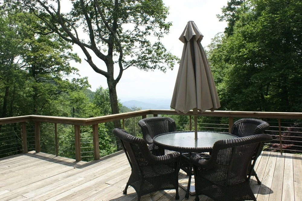 Moss 3 Bedrooms 2.5 Bathrooms Home