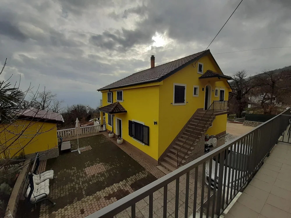 Elegant Holiday Home in Lovran With Swimming Pool