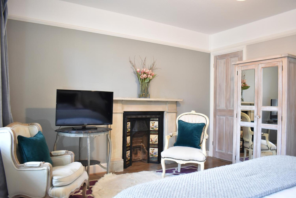 Cotswold Gardens Bed and Breakfast