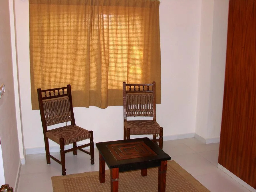 OYO 1356 Hotel Gokulam Compact