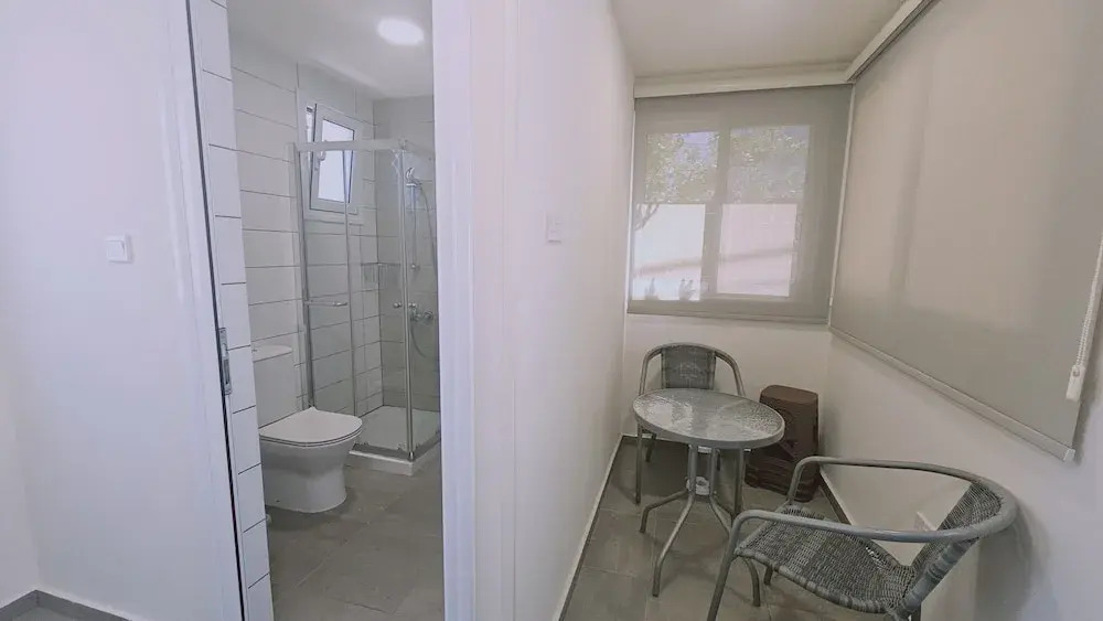 148 Lim- Stay Synergy House