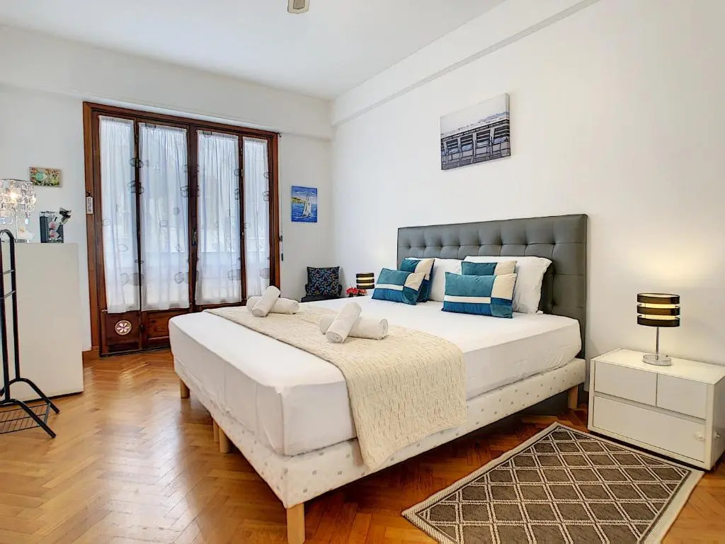 Nestor&Jeeves - PASSION RIVIERA - Central - Close sea - Balcony