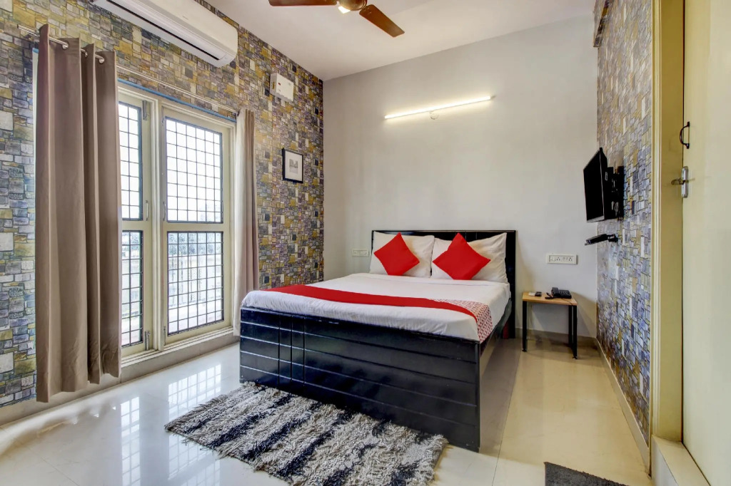 FabHotel Kings Suites Banaswadi