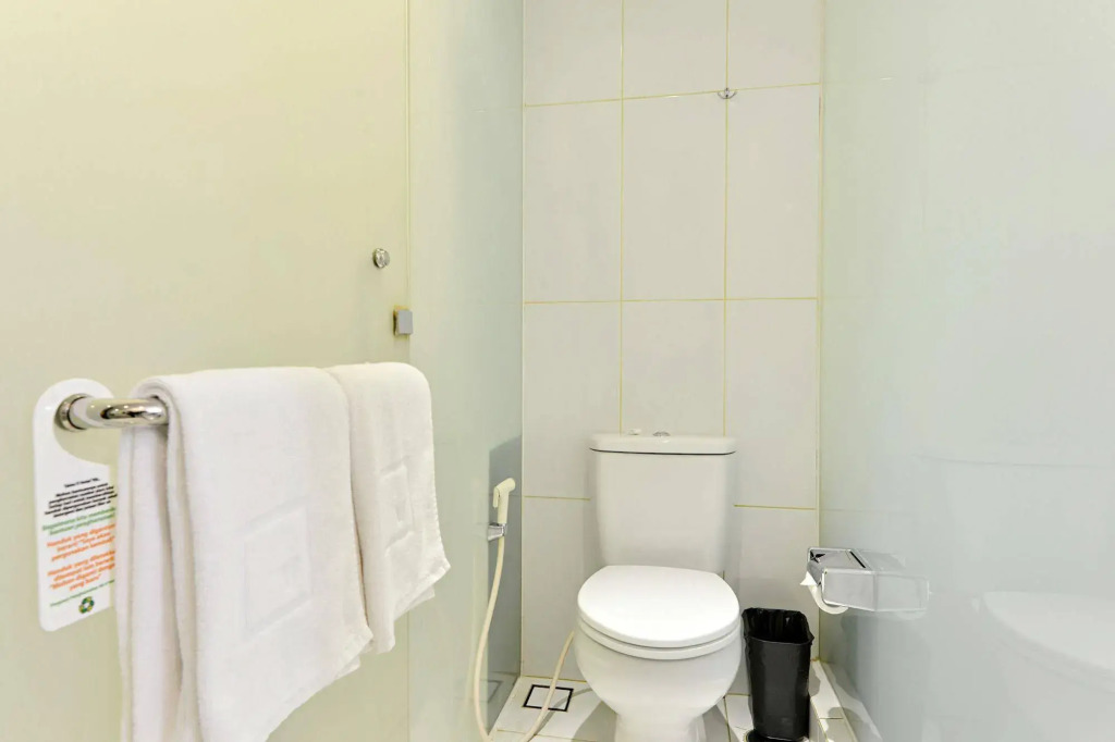 ZEN Rooms Tebet Area