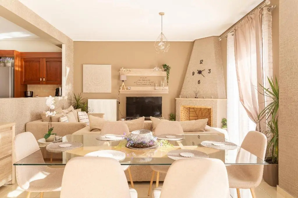 MiLo Luxury House -Free Airport pick up-10min drive