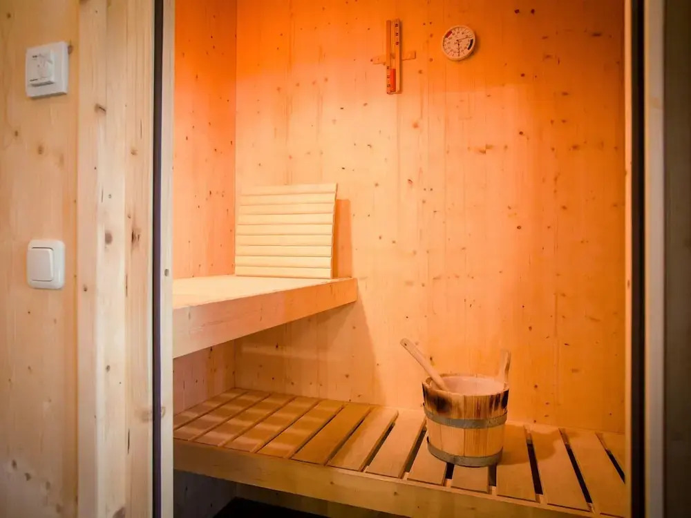 Peaceful Chalet in Turracherhöhe with Indoor Hot Tub