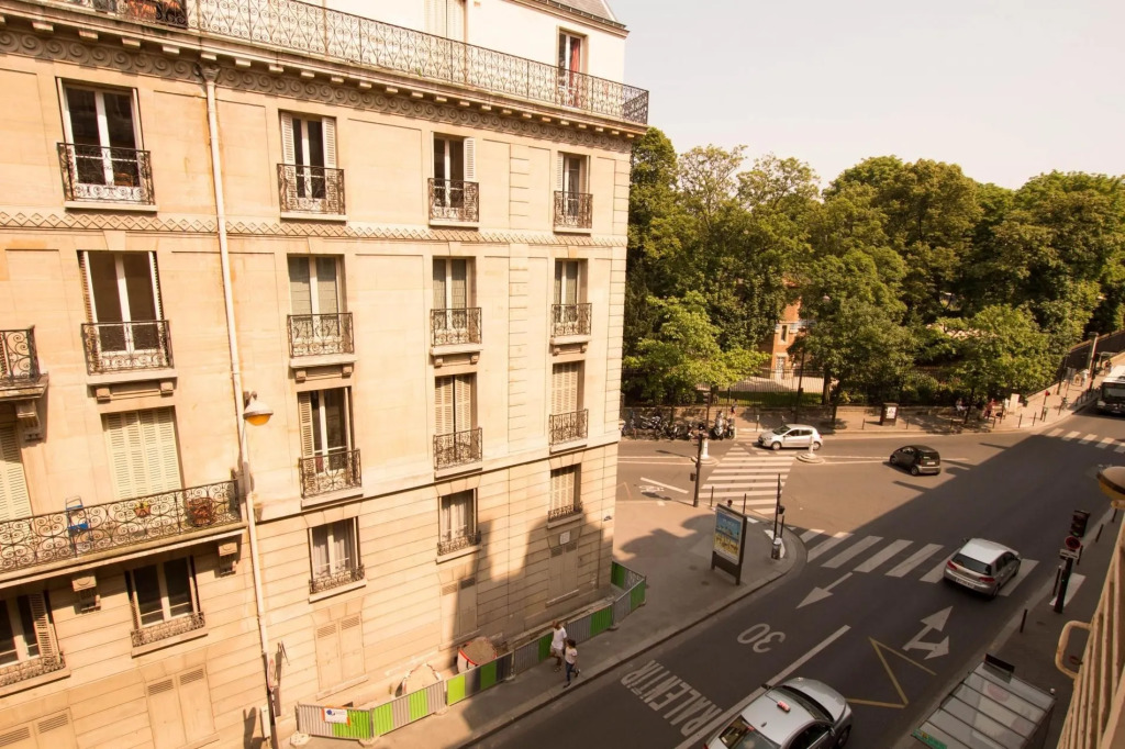 Luxembourg Assas