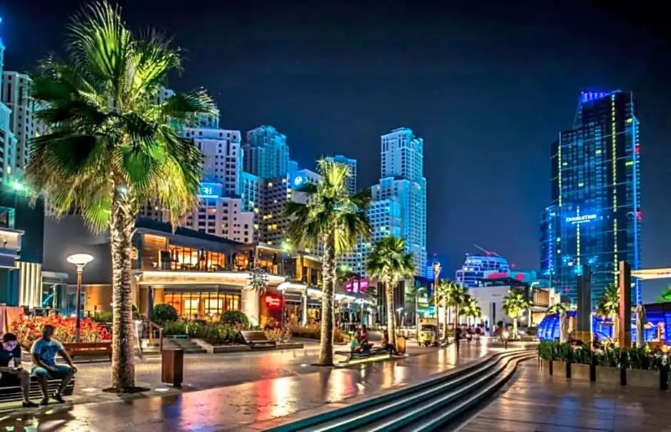 HOMESTAR, Jumeirah Beach Hostel - JBR - Pool, Beach, Metro