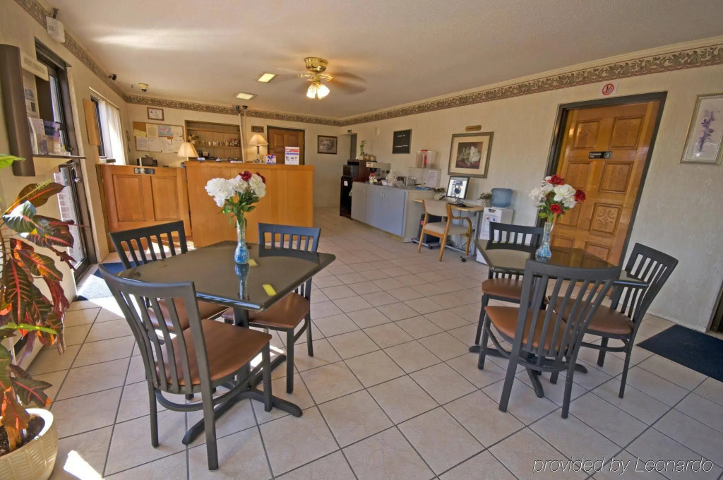 Loyalty Inn Rockingham