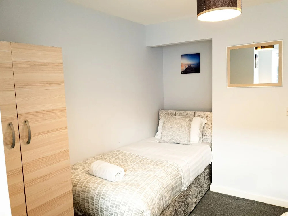 Accentia Lux Apartments