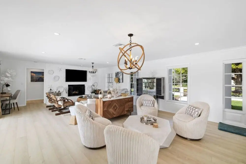 Luxury Beach House With Golf Course View