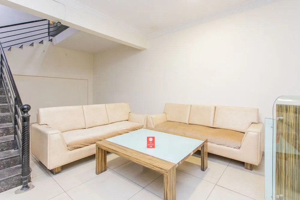 OYO 3654 Hotel Ps9