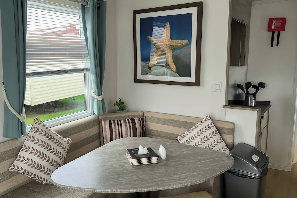 Whitehouse Leisure Park - Holiday Accommodation 19055