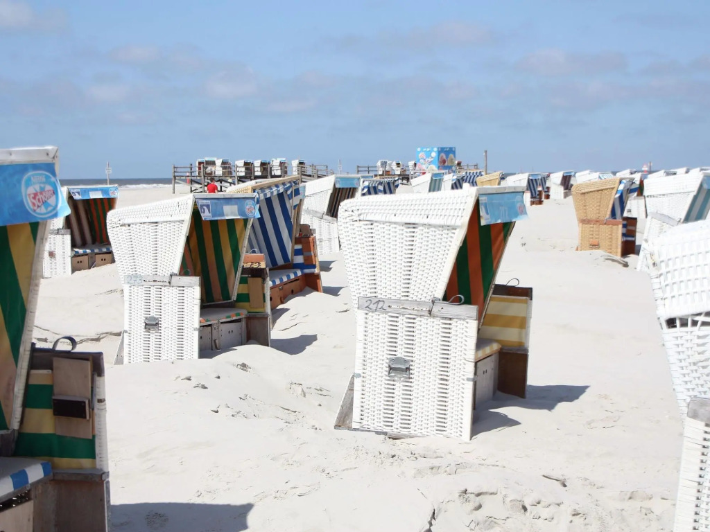 Semi-detached house in a quiet location in the village of St Peter-Ording