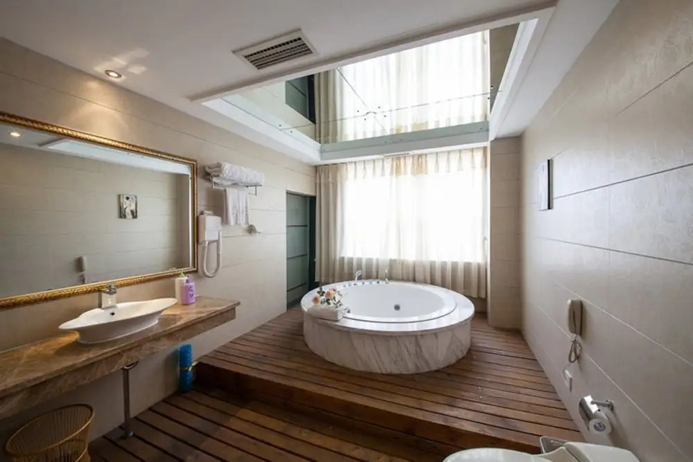 Very Nice Hotel
