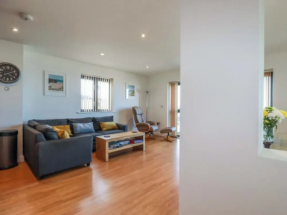 Apartment 3