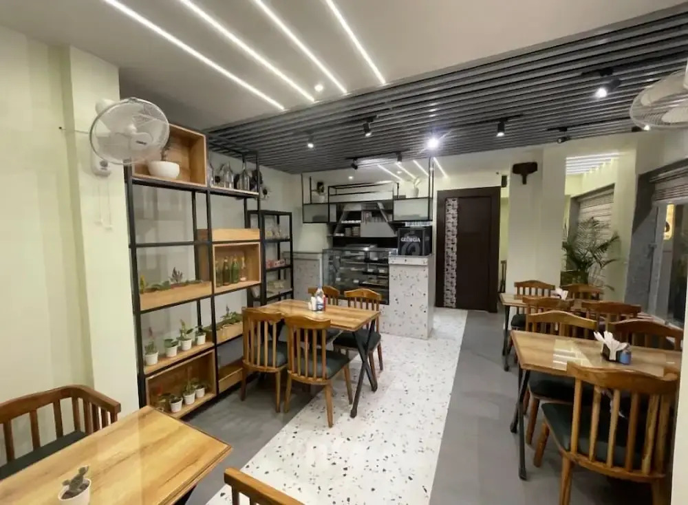 Moti Mahal Inn