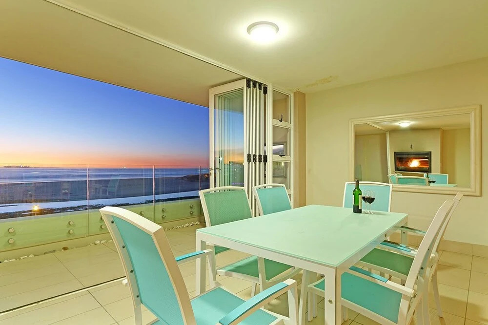 Island Views 302