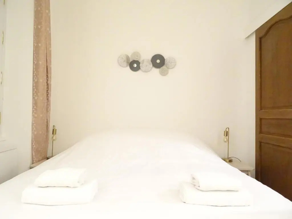 Square-bnb - Appartement avec jardin à 10 min de Disneyland