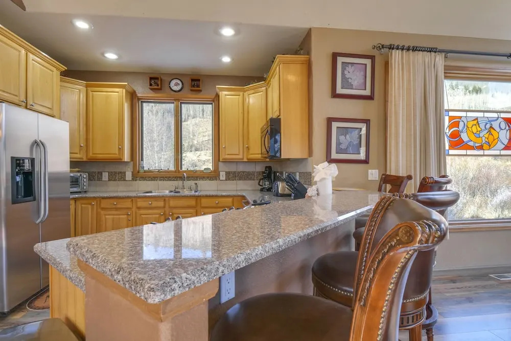 1 Mi to Keystone Lifts: Hot Tub Haven w/ Mtn Views