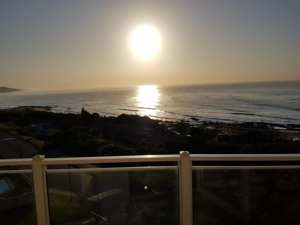 Luxury Apartment 23 @ Seahorse with 180° seaview