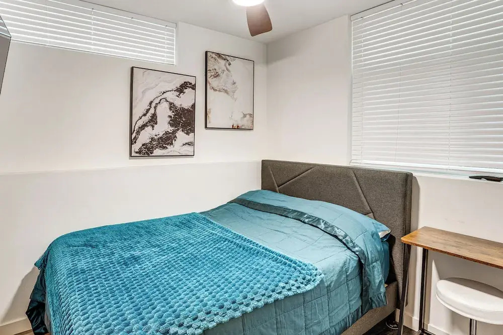 Walk to Seattle University: Centrally Located Gem