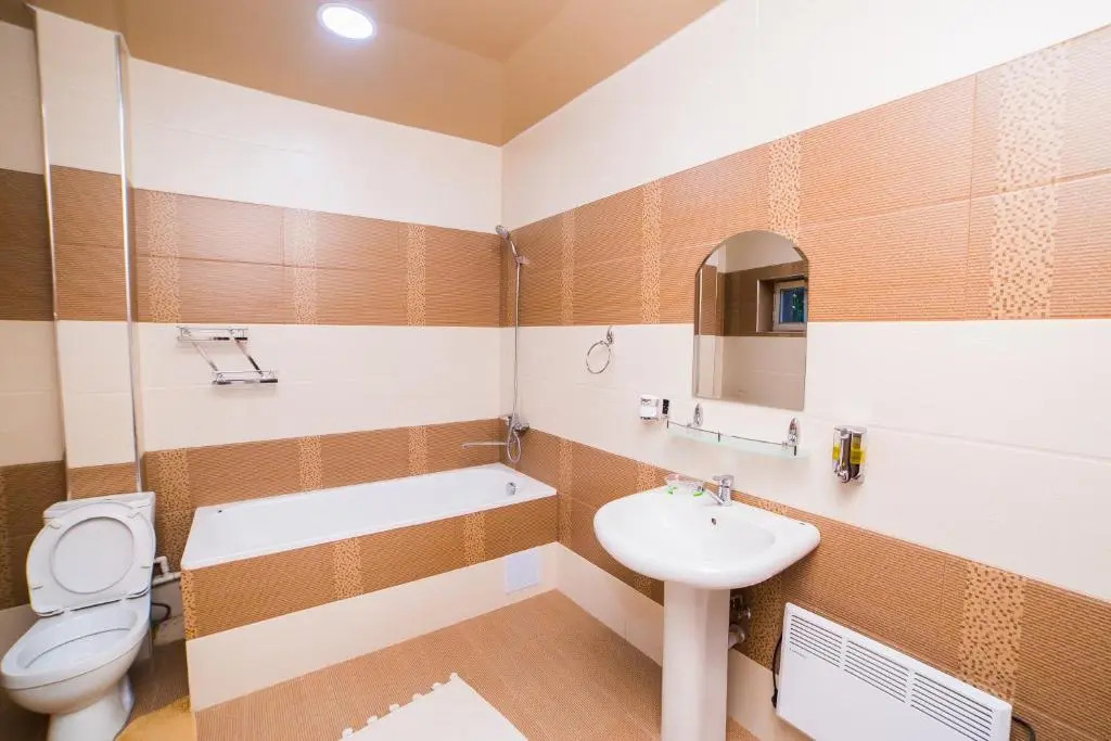 GUEST HOUSE "Rohat Lux"