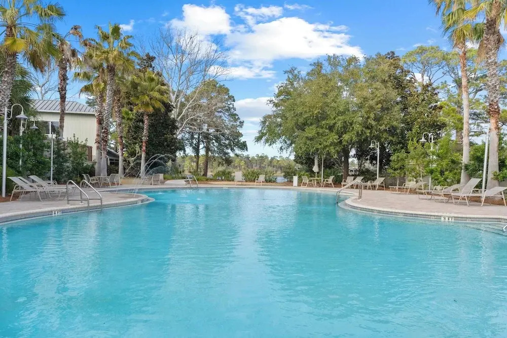 Near Inlet Beach Access&lake Powell, Pool, Patio Lounge G'day 30A by Avantstay