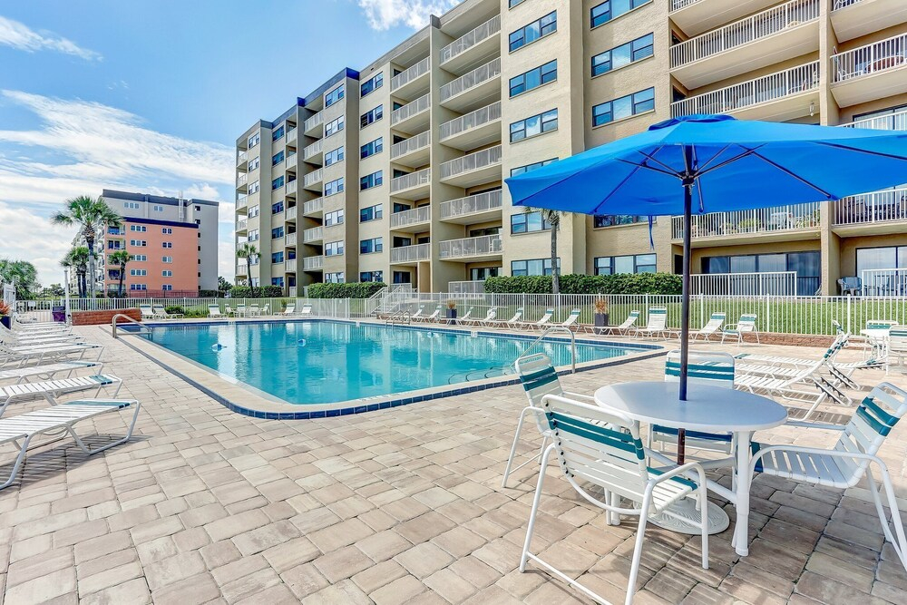 782 Amelia by the Sea