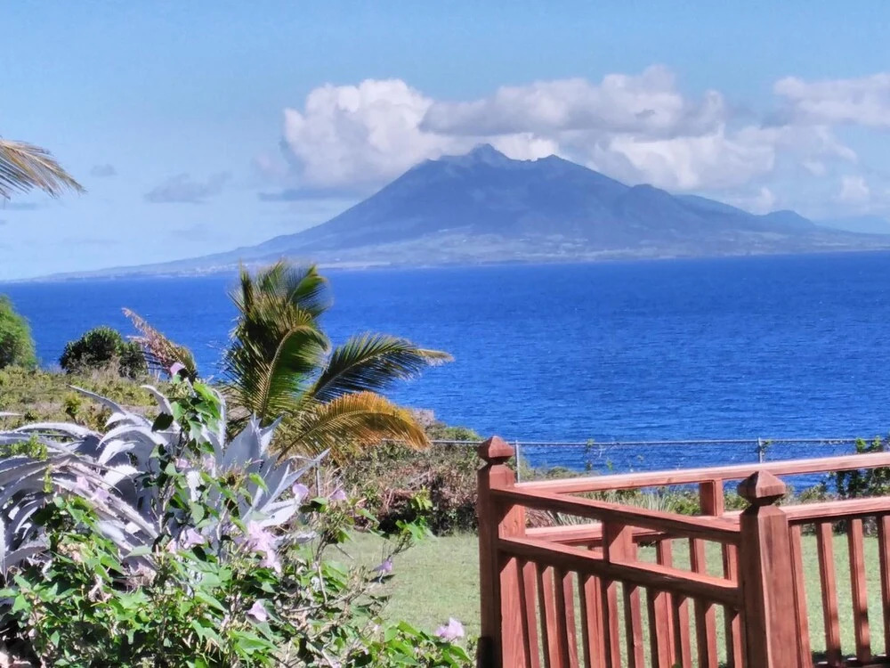 Statia Lodge